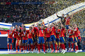 体育旅游产 体育旅游产